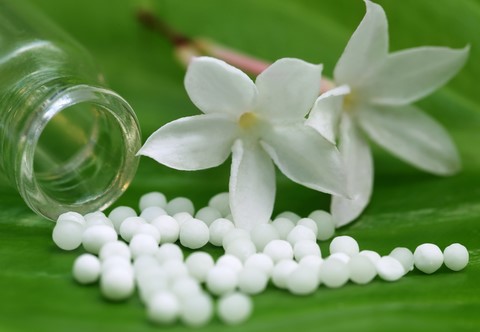 Homeopathi_holotherapie